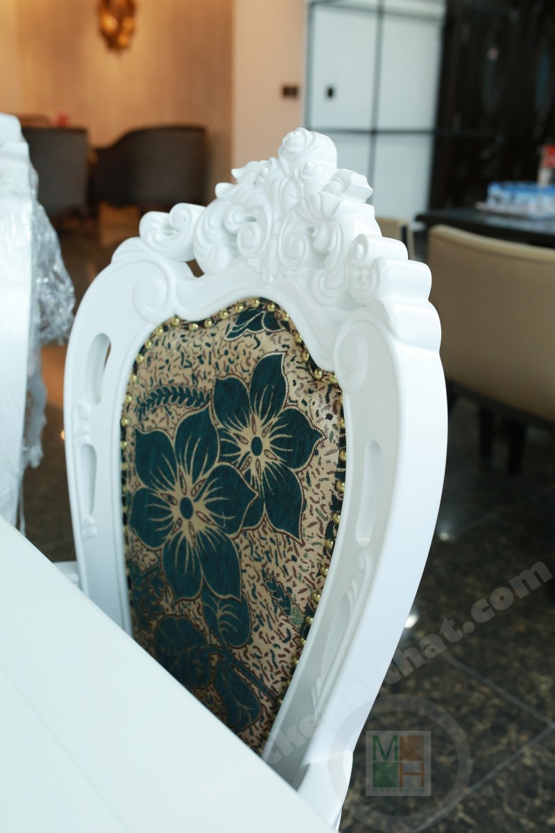 Bộ bàn ghế phòng ăn cổ điển 04 Bộ bàn ghế phòng ăn cổ điển 04
